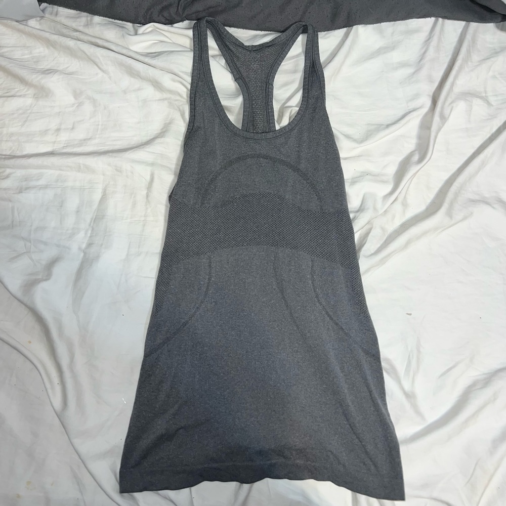 Lululemon Swiftly tank